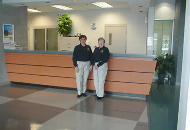 Lobby and reception staff<br />
